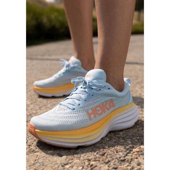 Hoka Shoes - ✨HOKA Bondi 8 Sz 9 Sneakers✨